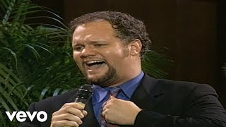 Bill amp Gloria Gaither  Battle Hymn of the Republic Live ft Squire Parsons David Phelps [upl. by Olwena]